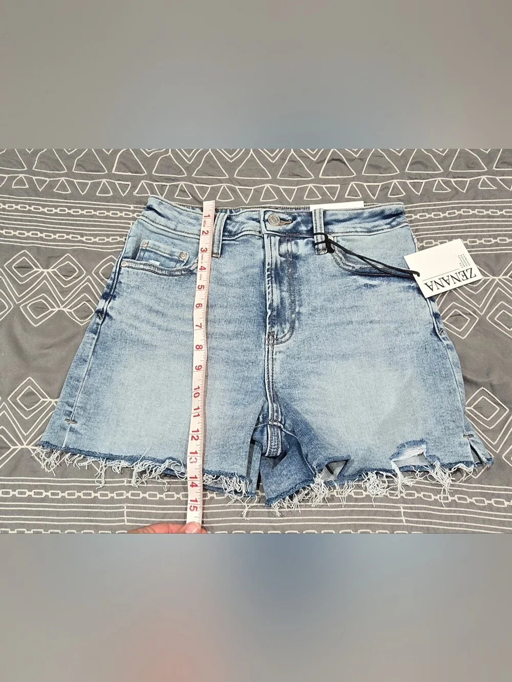 Zenana High Waisted Wide Leg Denim Shorts Size Small
